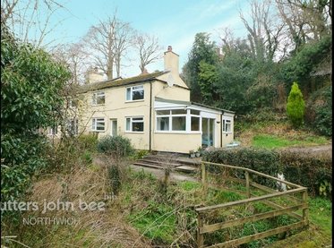 15 Leighs Brow, Barnton