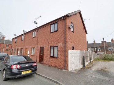 7, Queen Street, Chesterton