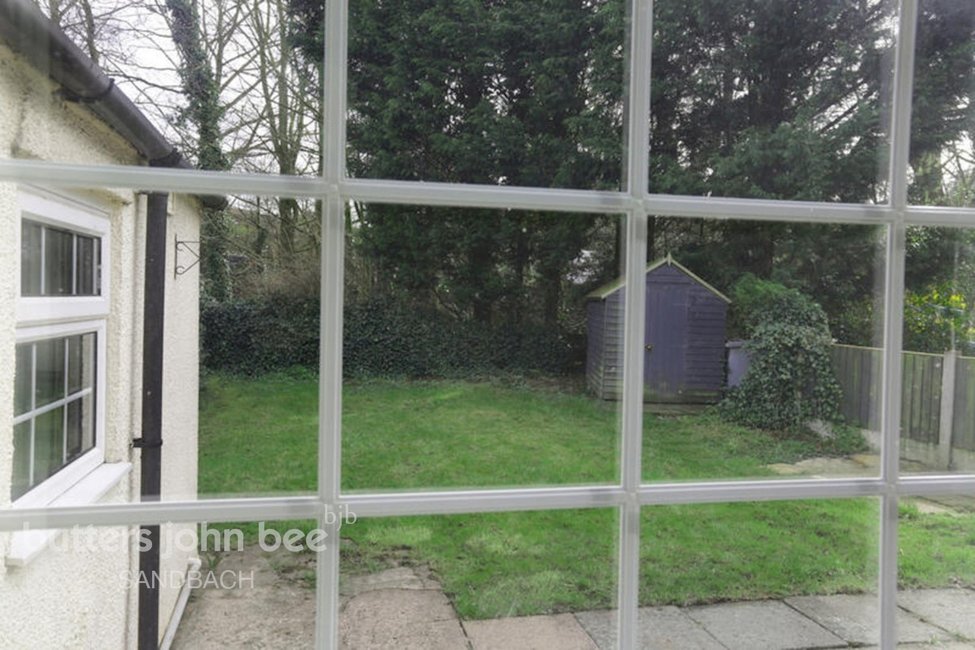 3 bedroom House End of Terrace for sale in Sandbach Butters John Bee