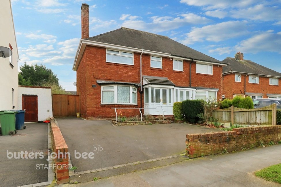 3 bedroom House -Semi-Detached for sale in Stafford