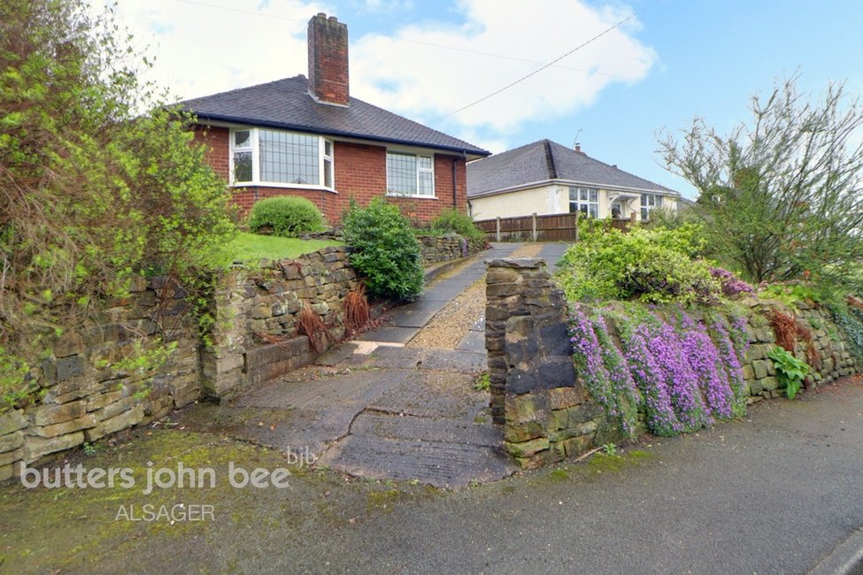 3 bedroom Bungalow for sale in Staffordshire
