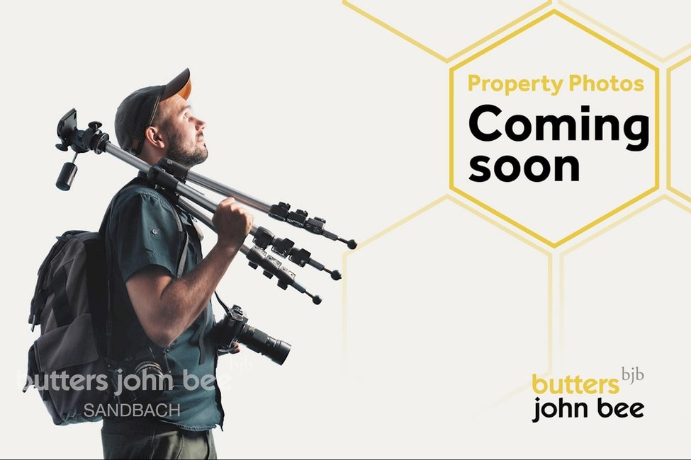 3 bedroom House Detached for sale in Sandbach Butters John Bee