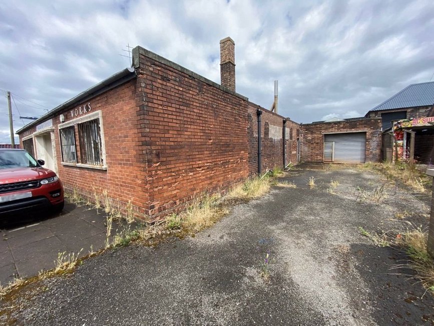 Industrial & Warehouse to rent in Longton Butters John Bee