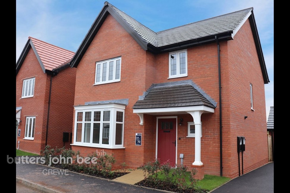 4 bedroom House Detached for sale in Wistaston Butters John Bee